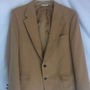 Oak Hall Memphis Camel Hair Two Button Sport Coat